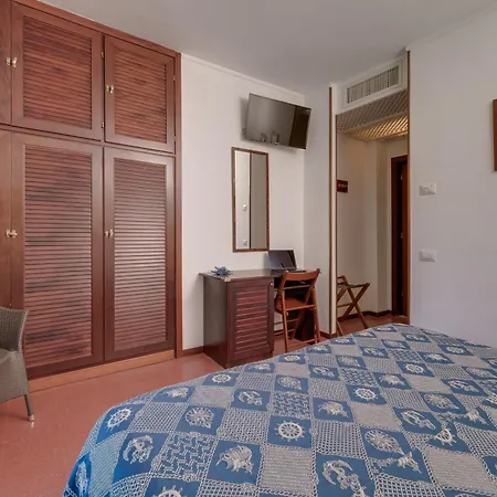 Hotell Antares Capoliveri (Isola d'Elba)