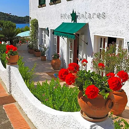 Antares Hotel 3*