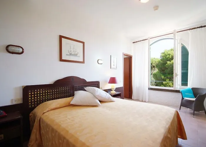 Antares 3* Capoliveri (Isola d'Elba)